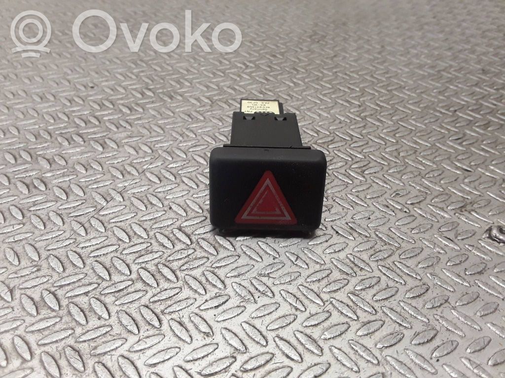Audi A4 S4 B7 8E 8H Comutator lumini pericol