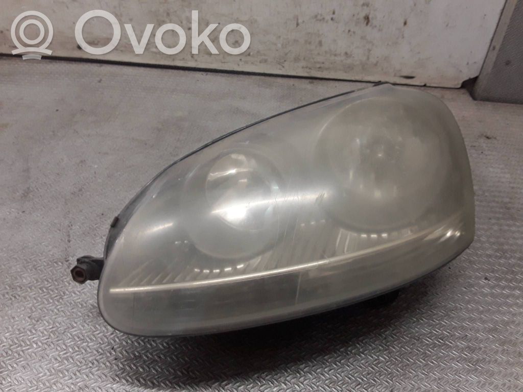 Volkswagen Golf V Lampa przednia 