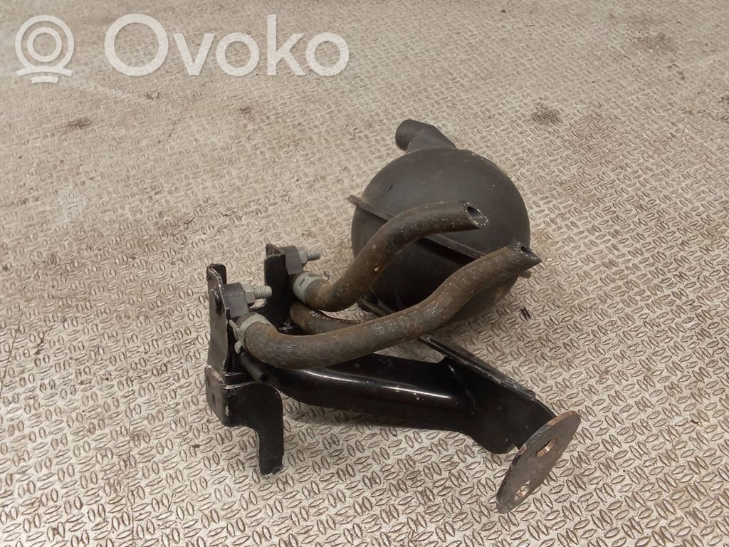 Audi Q7 4L Serbatoio del vuoto 