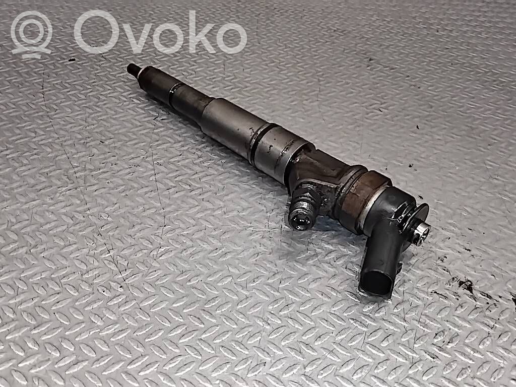 Injecteur de carburant   7794652,0445110212