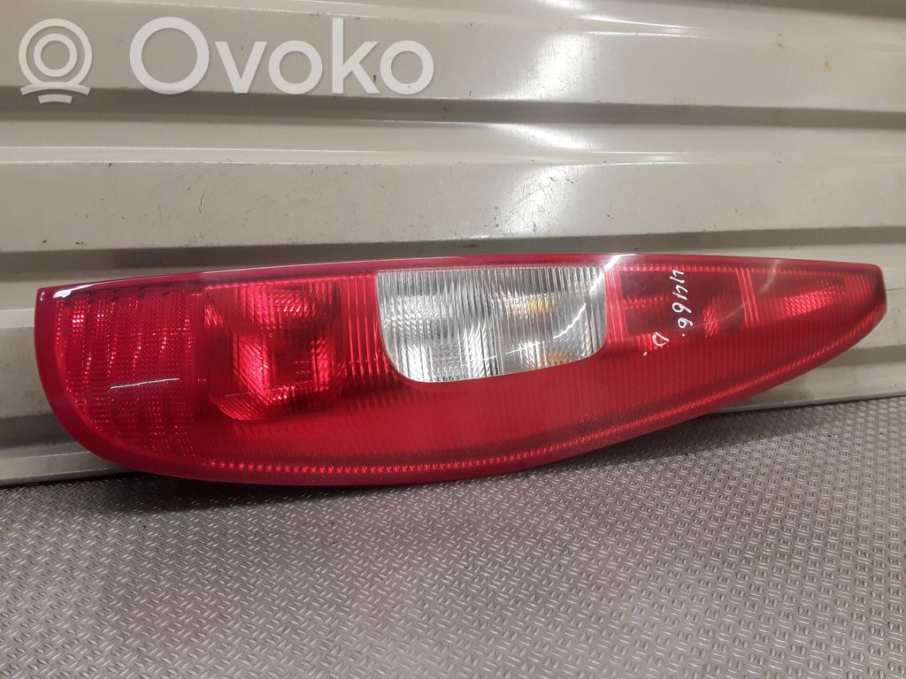 Takavalot   8330A234