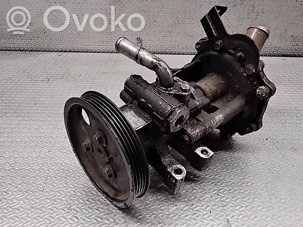 Ohjaustehostimen pumppu   6C113A674AA