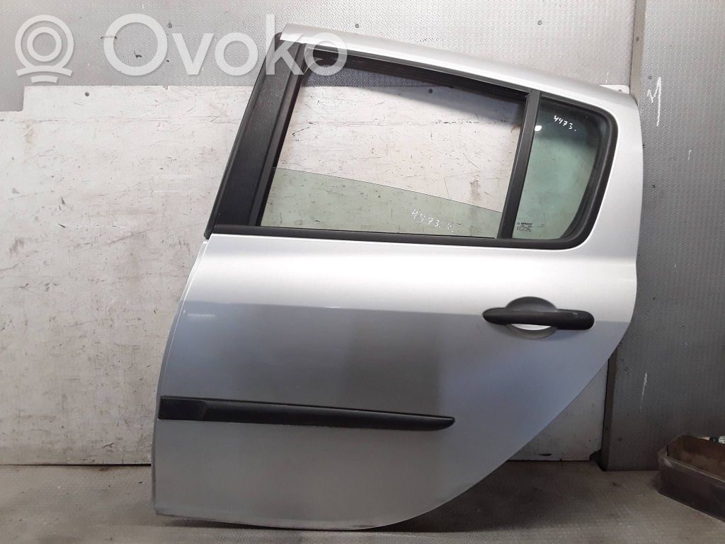 Rear door