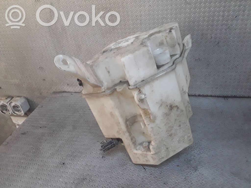 Logu šķidruma tvertne   30784233