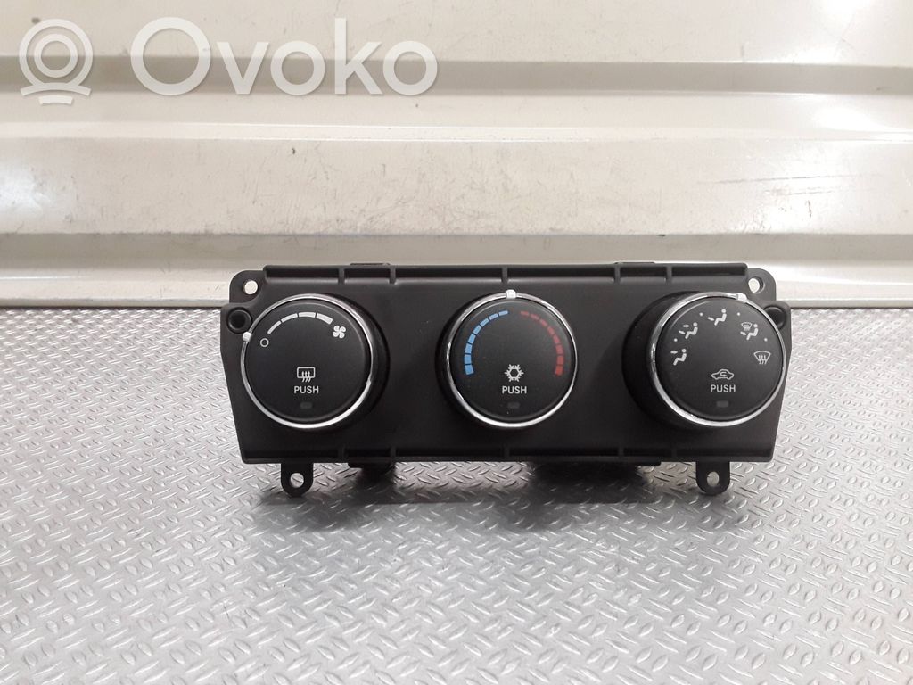 Dodge Nitro Climate control unit 