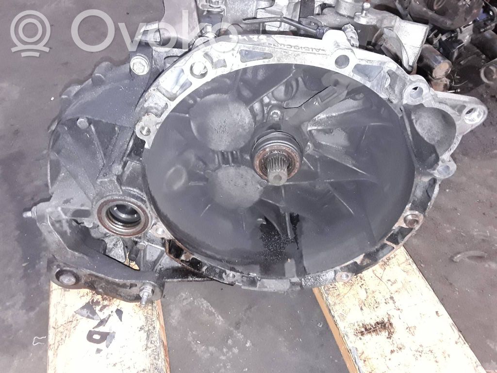 Manualna 6-biegowa skrzynia biegów   AG9R7002UCE