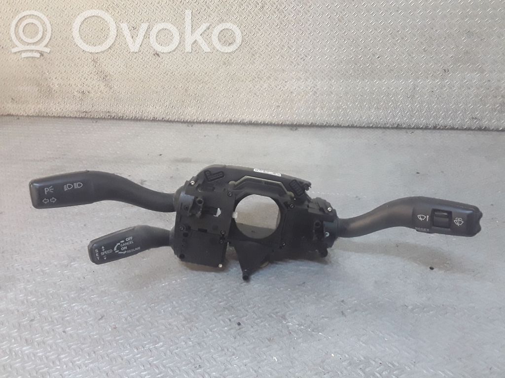 Wiper turn signal indicator stalk/switch   4E0953549