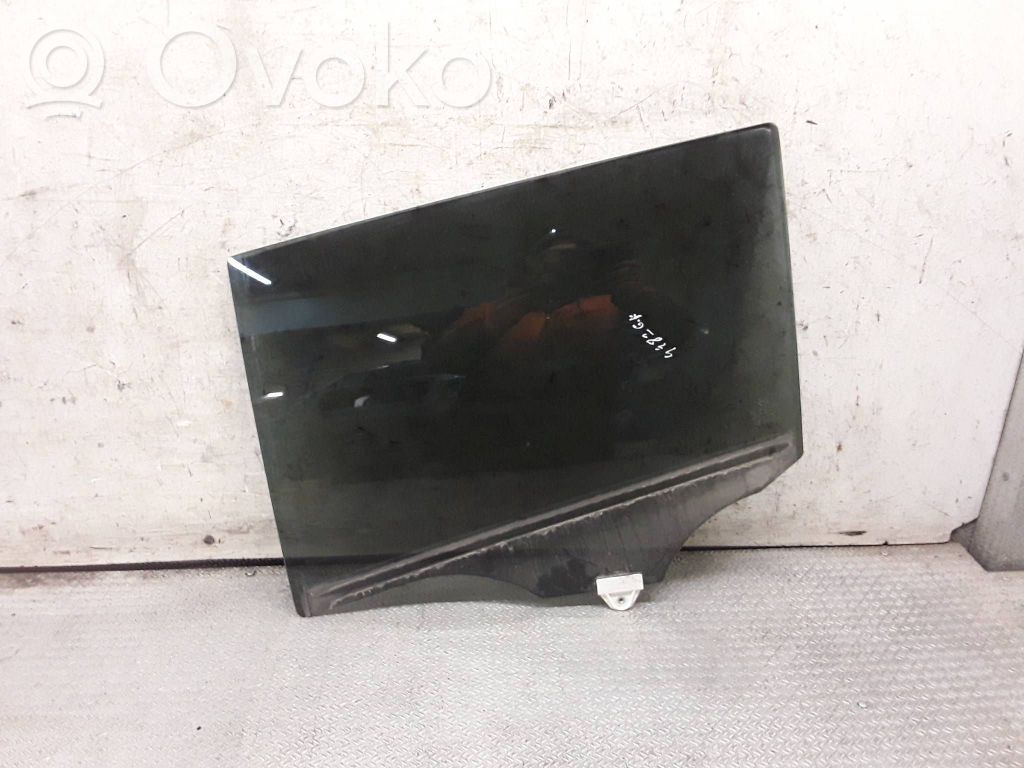 Rear door window glass