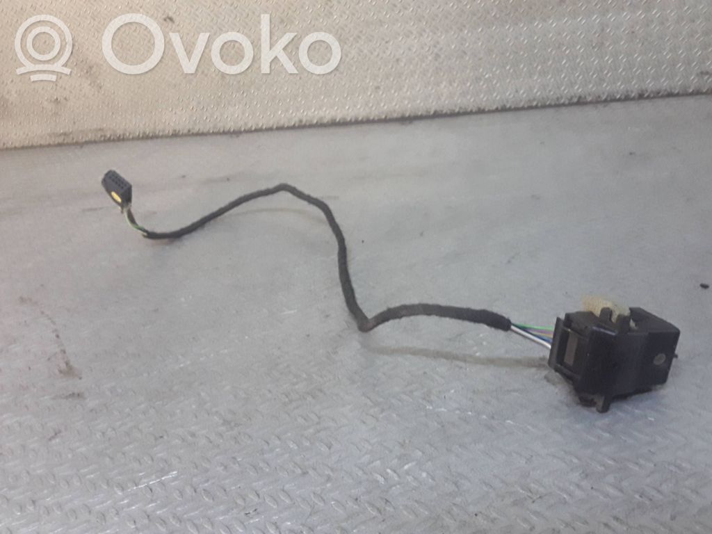 Cita veida sensors   4E0907658