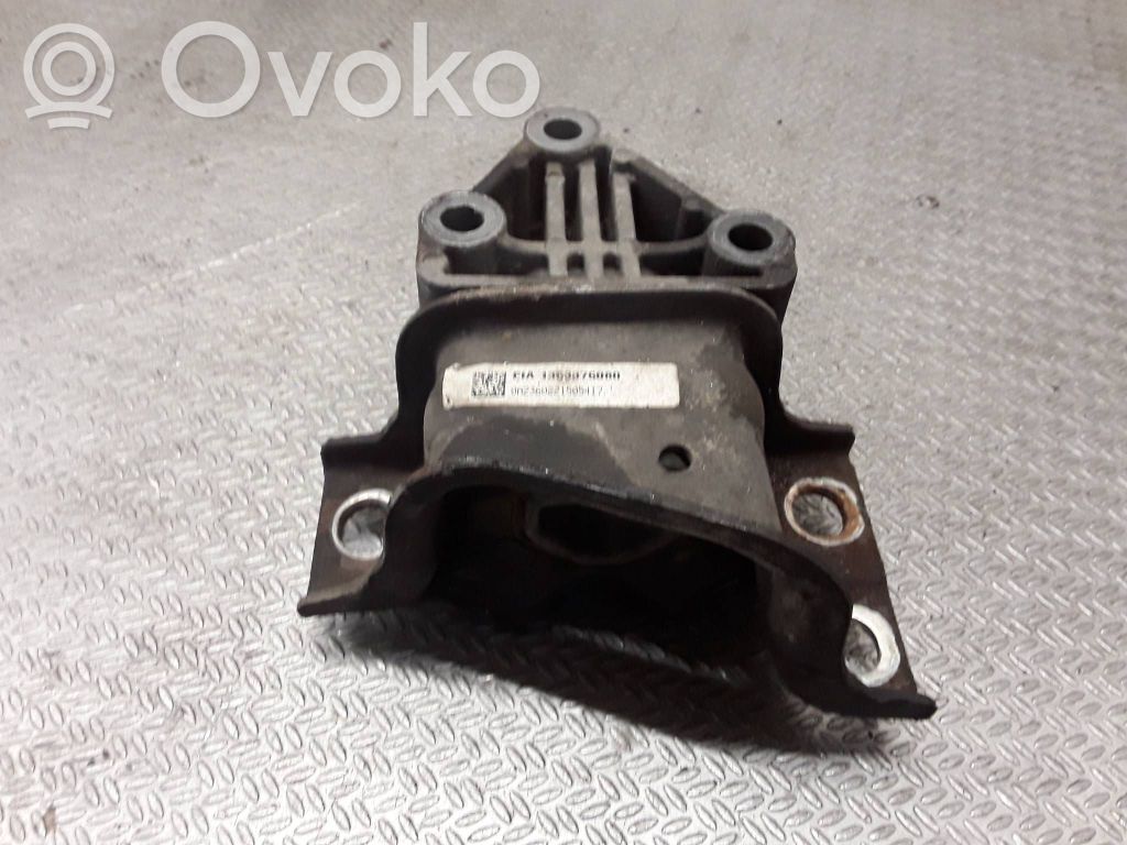 Engine mount bracket   1363376080