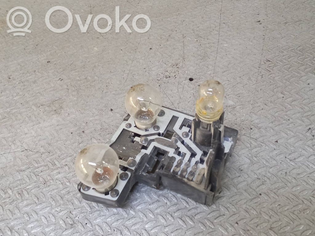 Audi A6 S6 C6 4F Suport becuri lampă spate 