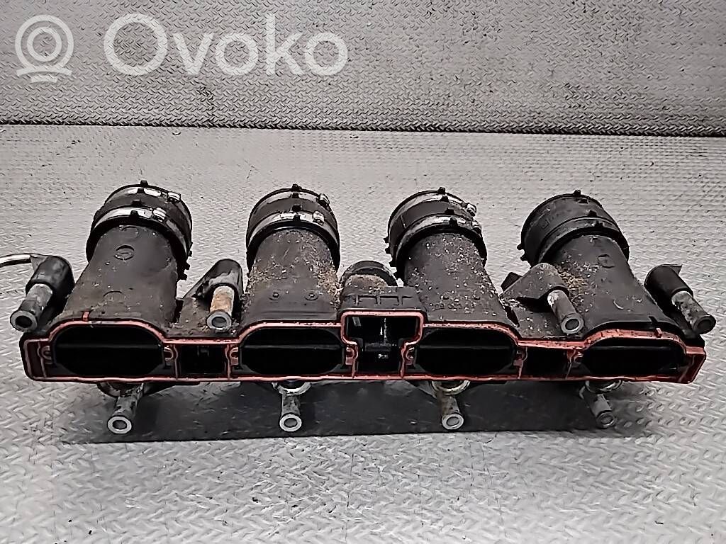 Volkswagen PASSAT B6 Collettore di aspirazione 