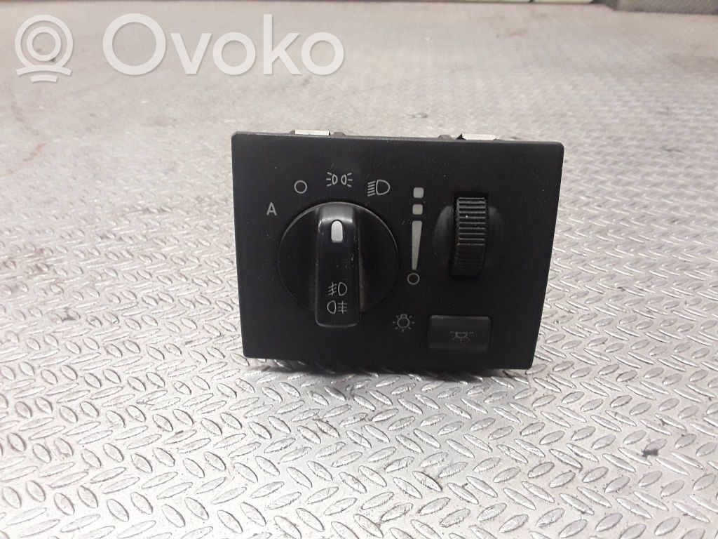 Chrysler Grand Voyager V Light switch 