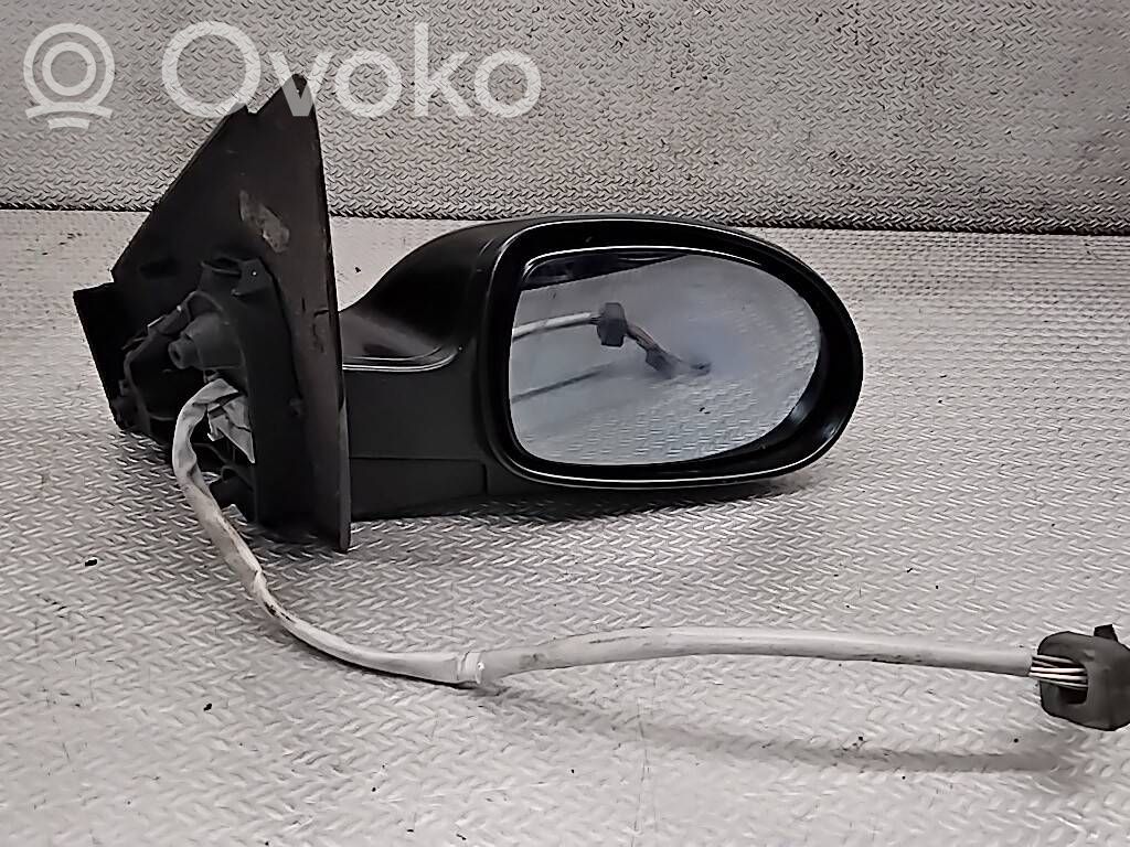 Citroen C5 Front door electric wing mirror 
