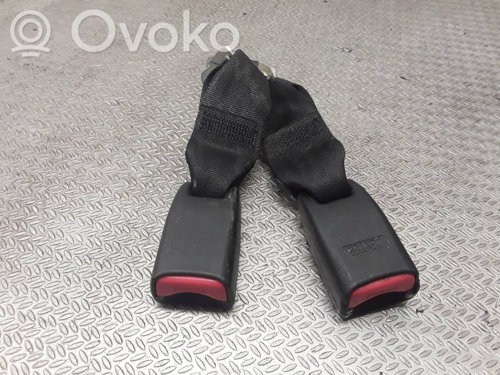 Takaistuimen turvavyön solki