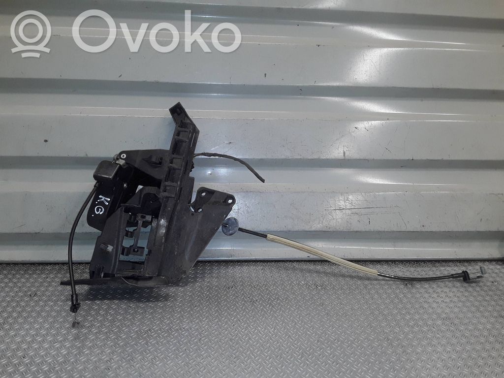 Ford C-MAX I Aizmugurē slēdzene 