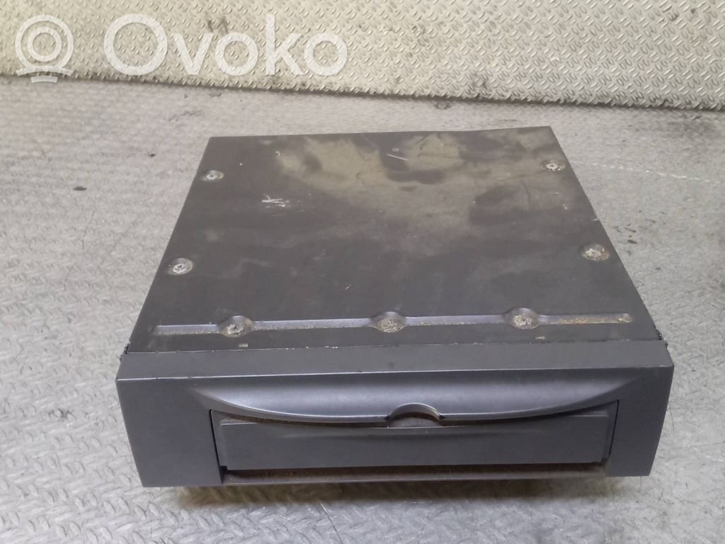 Volvo XC90 Navigation unit CD/DVD player 