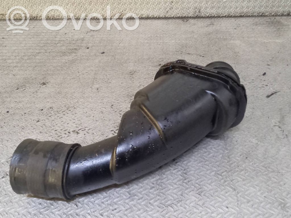 Intake resonator   30778734