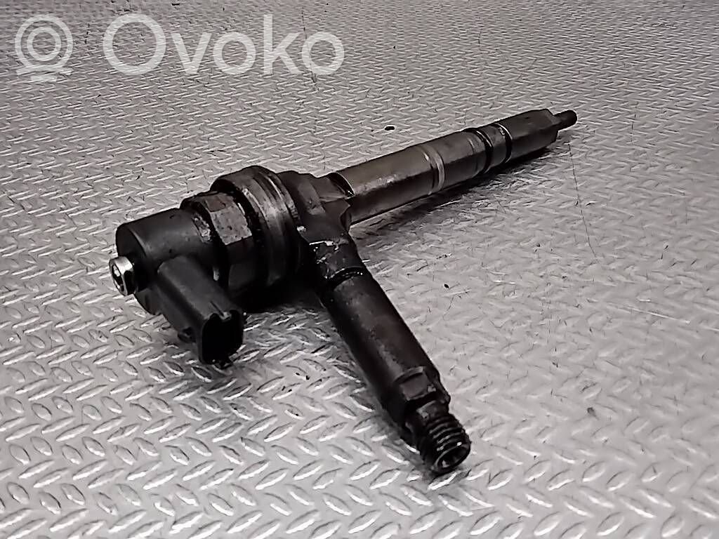 Injecteur de carburant   0445110175
