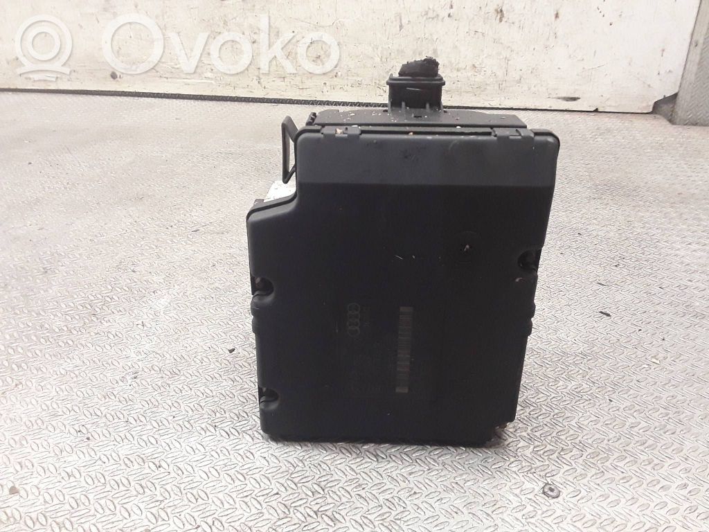 Audi A2 ABS bloks 