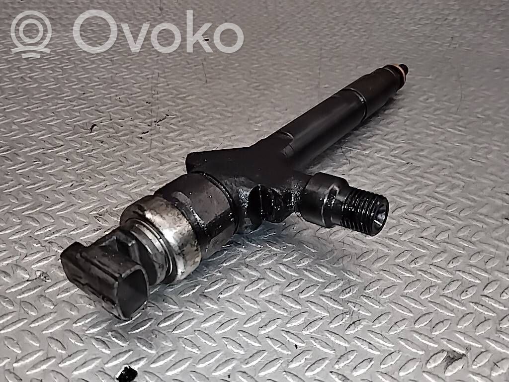 Injektor Einspritzdüse   RF7J13H50