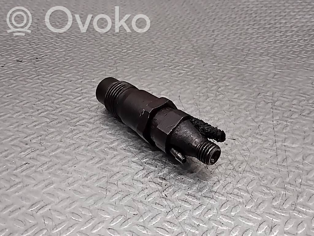 Nissan Primera Inyector de combustible 