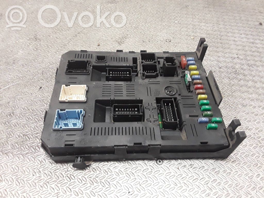 Citroen C5 Komforto modulis 