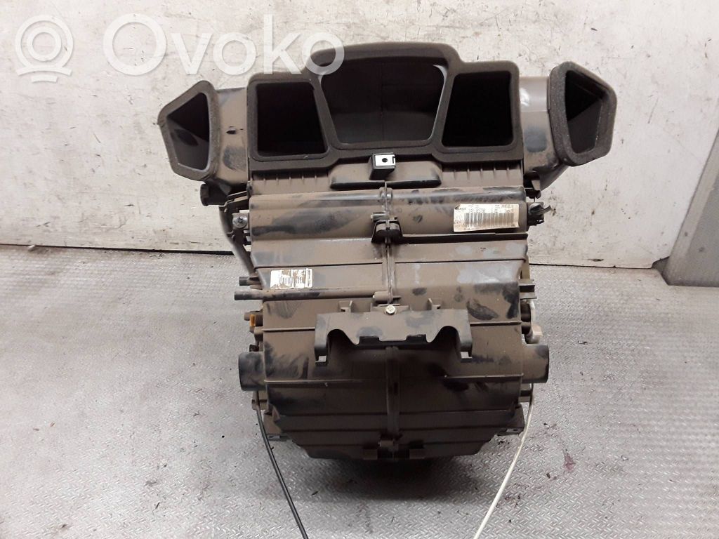 Interior heater climate box assembly   1401369780,050908105