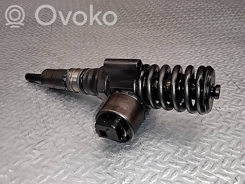 Audi A4 S4 B7 8E 8H Iniettore
