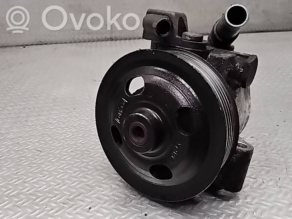 Ohjaustehostimen pumppu   6G913A696AE,B4911041923,30794570