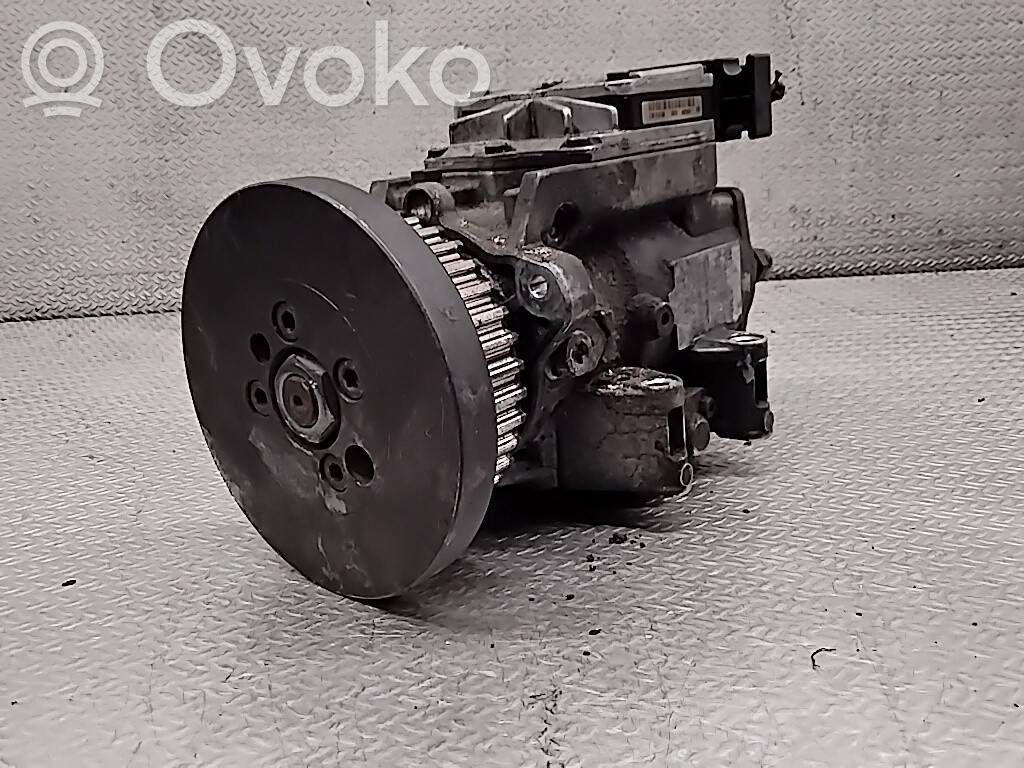 Audi A6 S6 C5 4B Pompe d'injection de carburant à haute pression 