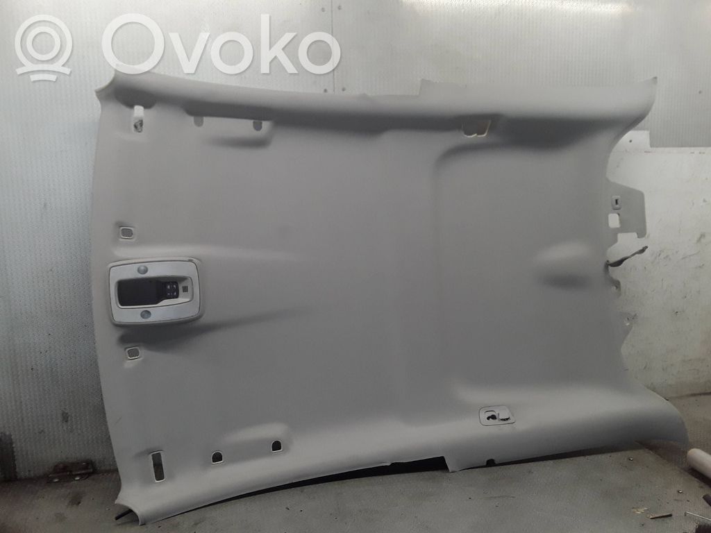 Lubos   30721608