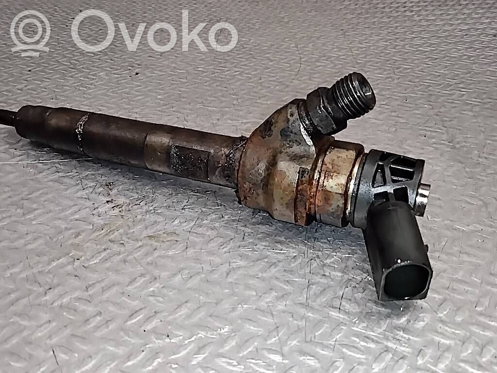 BMW 3 E90 E91 Injector combustibil 