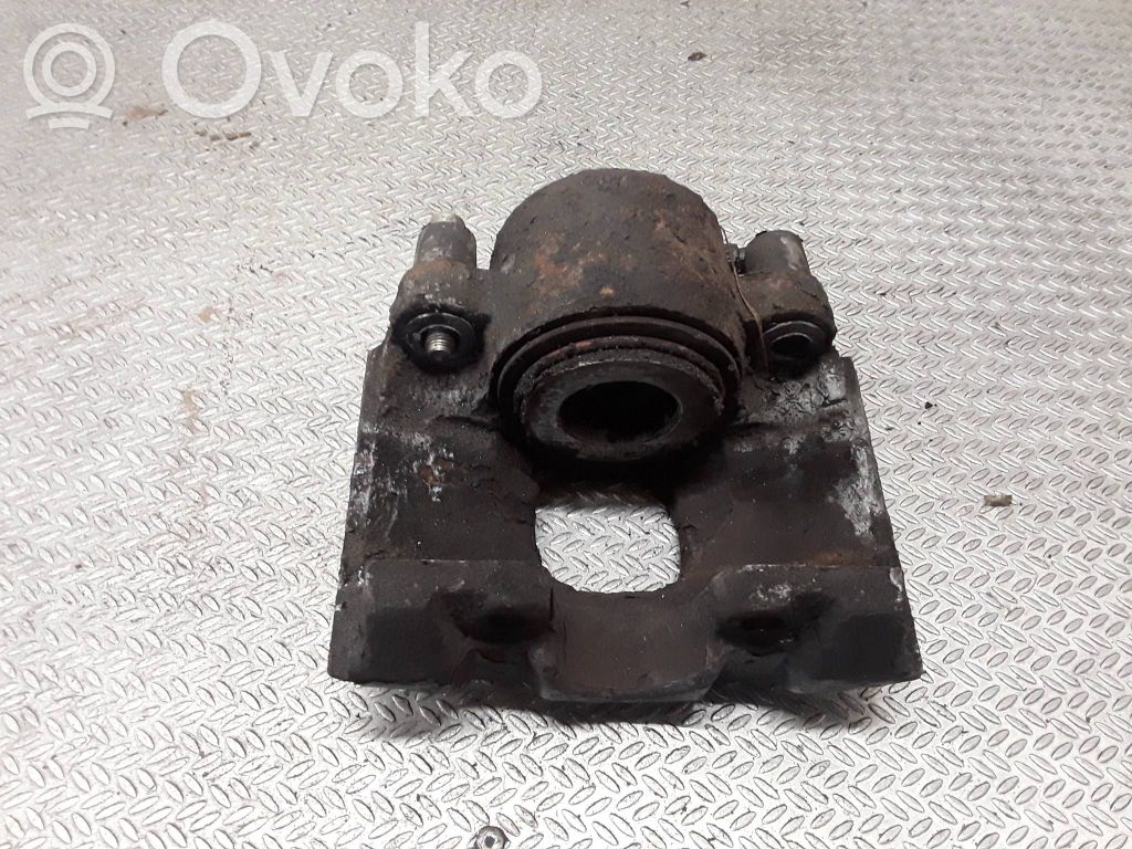 Caliper de freno delantero