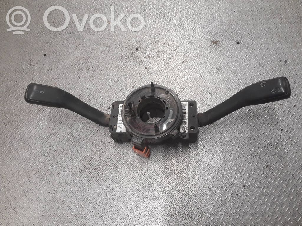Wiper turn signal indicator stalk/switch   4B0953503F,8L0953513G,202852