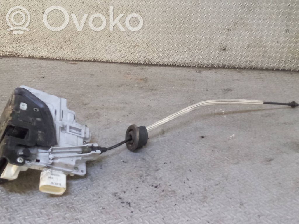 Etuoven lukko   4F1837015