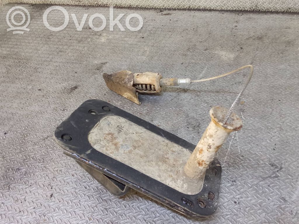 Volvo XC90 Bridă fixare roată de rezervă 