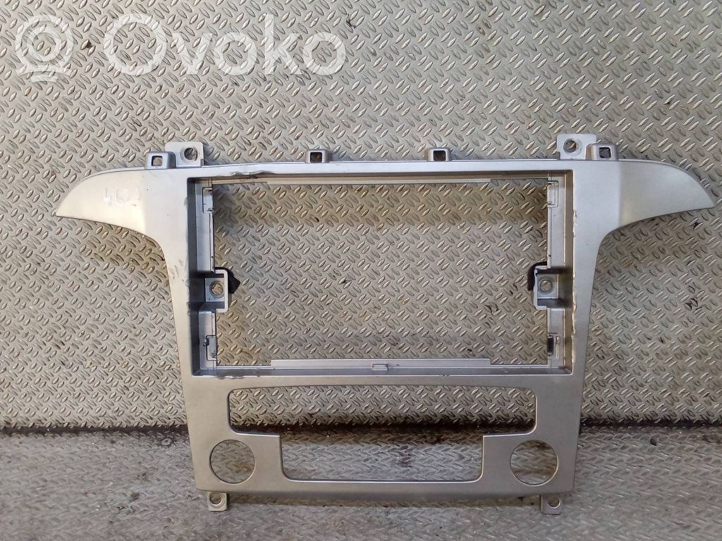 Ford S-MAX Rămă unitate radio/GPS