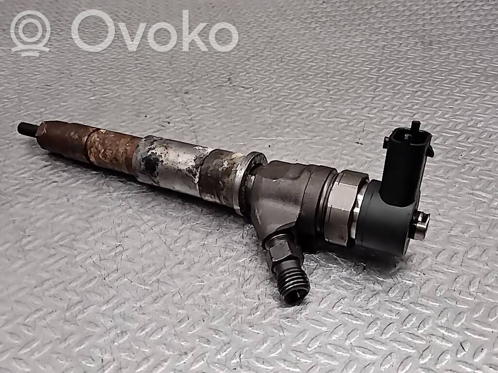 Nissan Primastar Inyector de combustible 