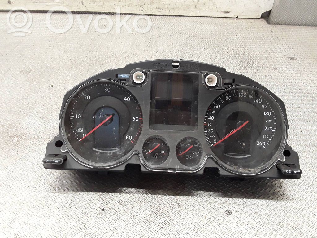 Geschwindigkeitsmesser Cockpit   V0002000,3C0920860N