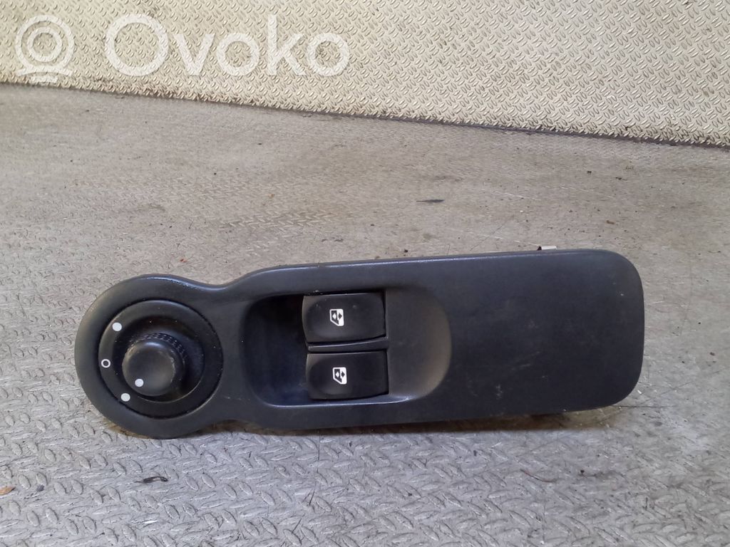 Renault Modus Interrupteur commade lève-vitre 