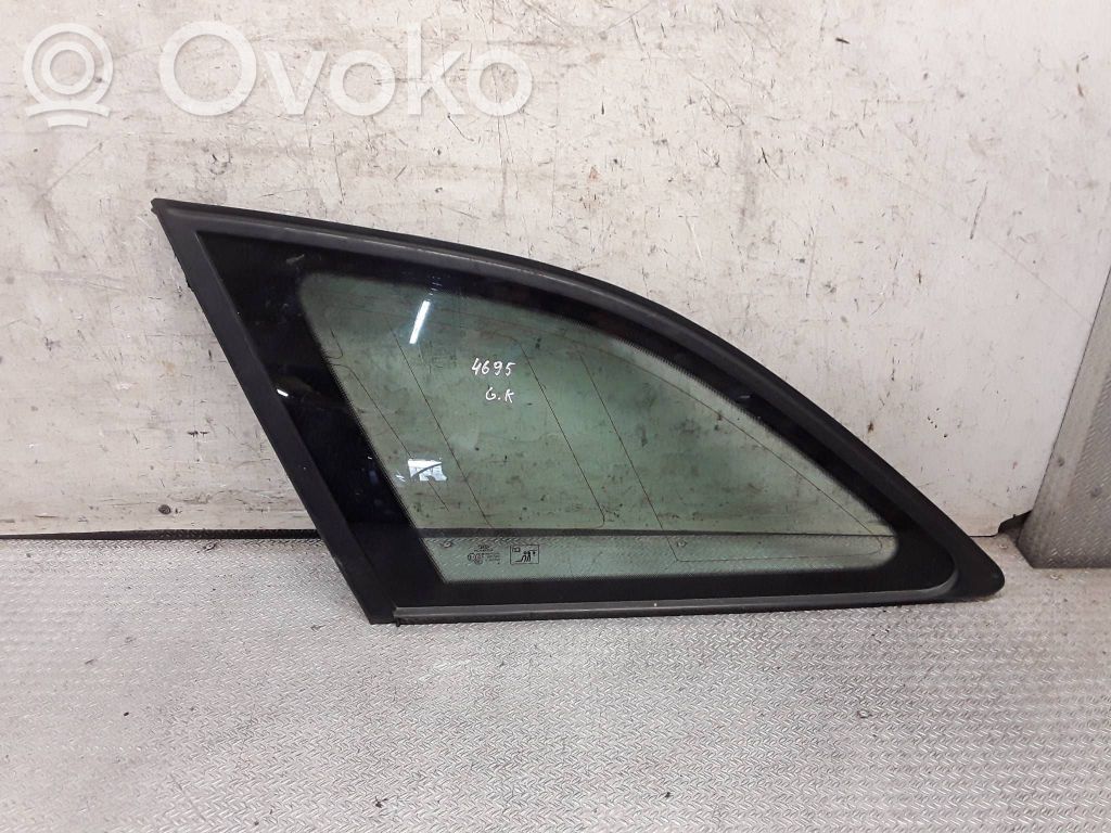 Rear side window