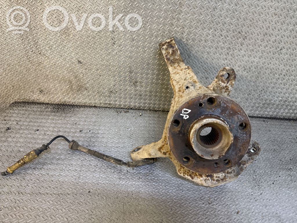 Etupyörän navan laakerikokoonpano