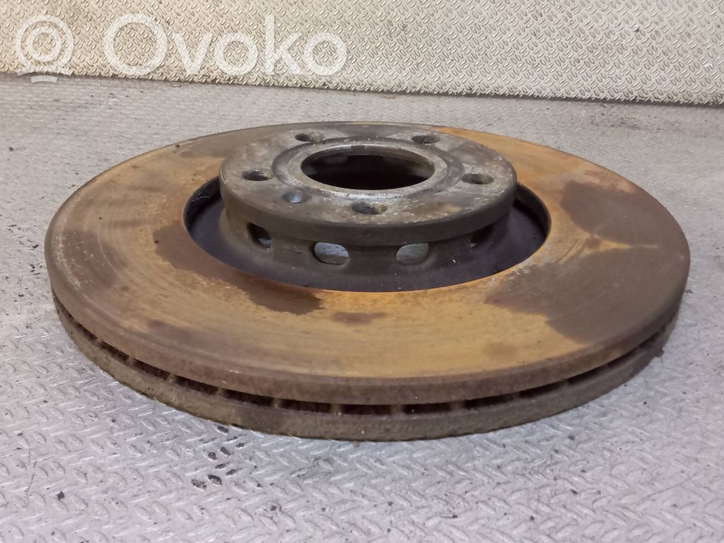 Volkswagen PASSAT B5.5 Disque de frein avant