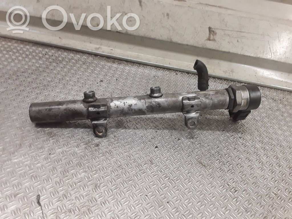 Audi Q7 4L Tuyau de conduite principale de carburant