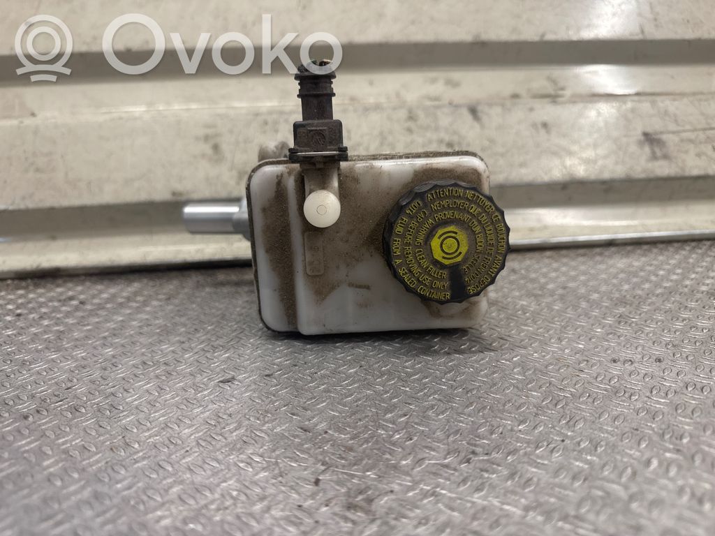 Toyota Aygo AB10 Cilindro del sistema frenante 