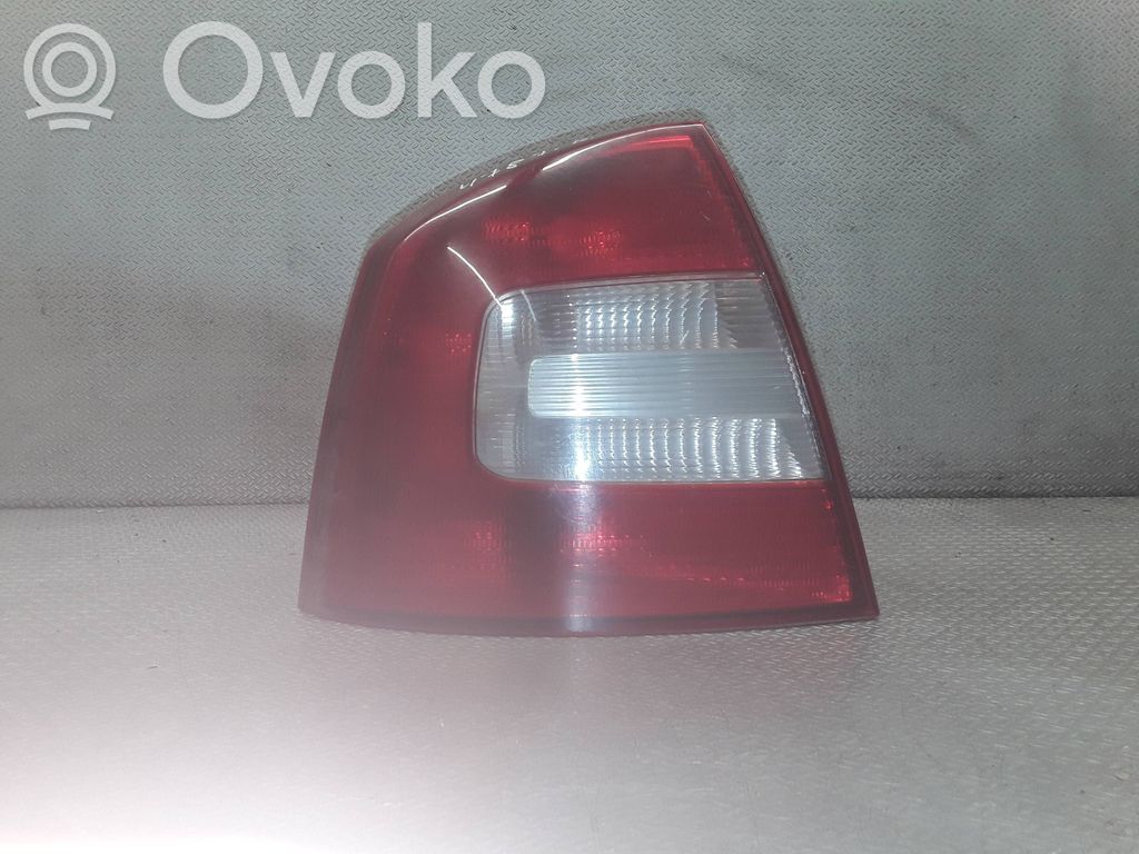 Skoda Octavia Mk2 (1Z) Luci posteriori 
