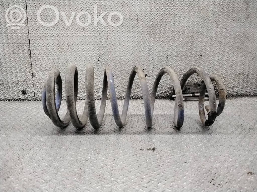 Mazda 2 Arc elicoidal spate 