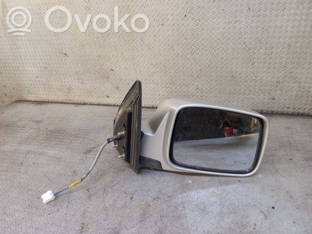 Nissan X-Trail T30 Front door electric wing mirror