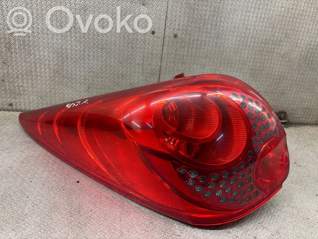 Peugeot 207 Luz trasera/de freno